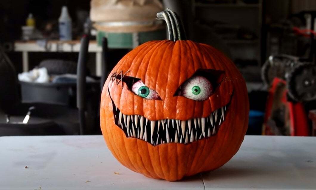 Scary Halloween Pumpkinš