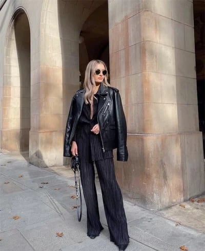 NEW Women's Elegant Pleated Two-Piece Set