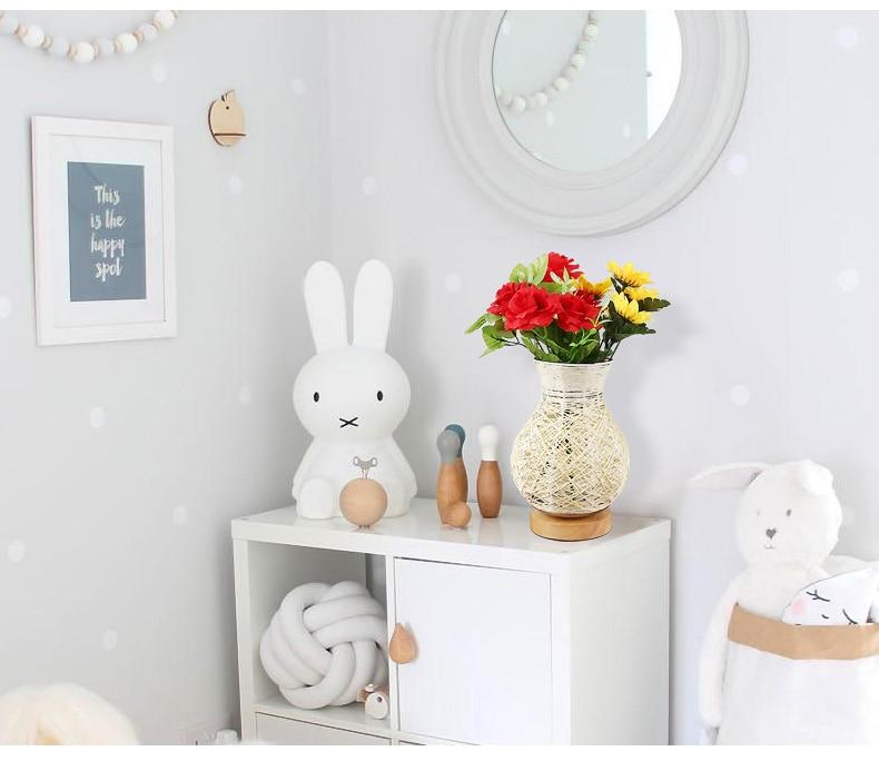 Rattan Vase Table Lamp