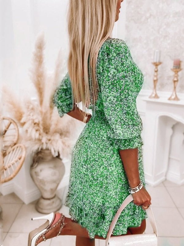 V-Neck Pleated Floral Print Mini Dress