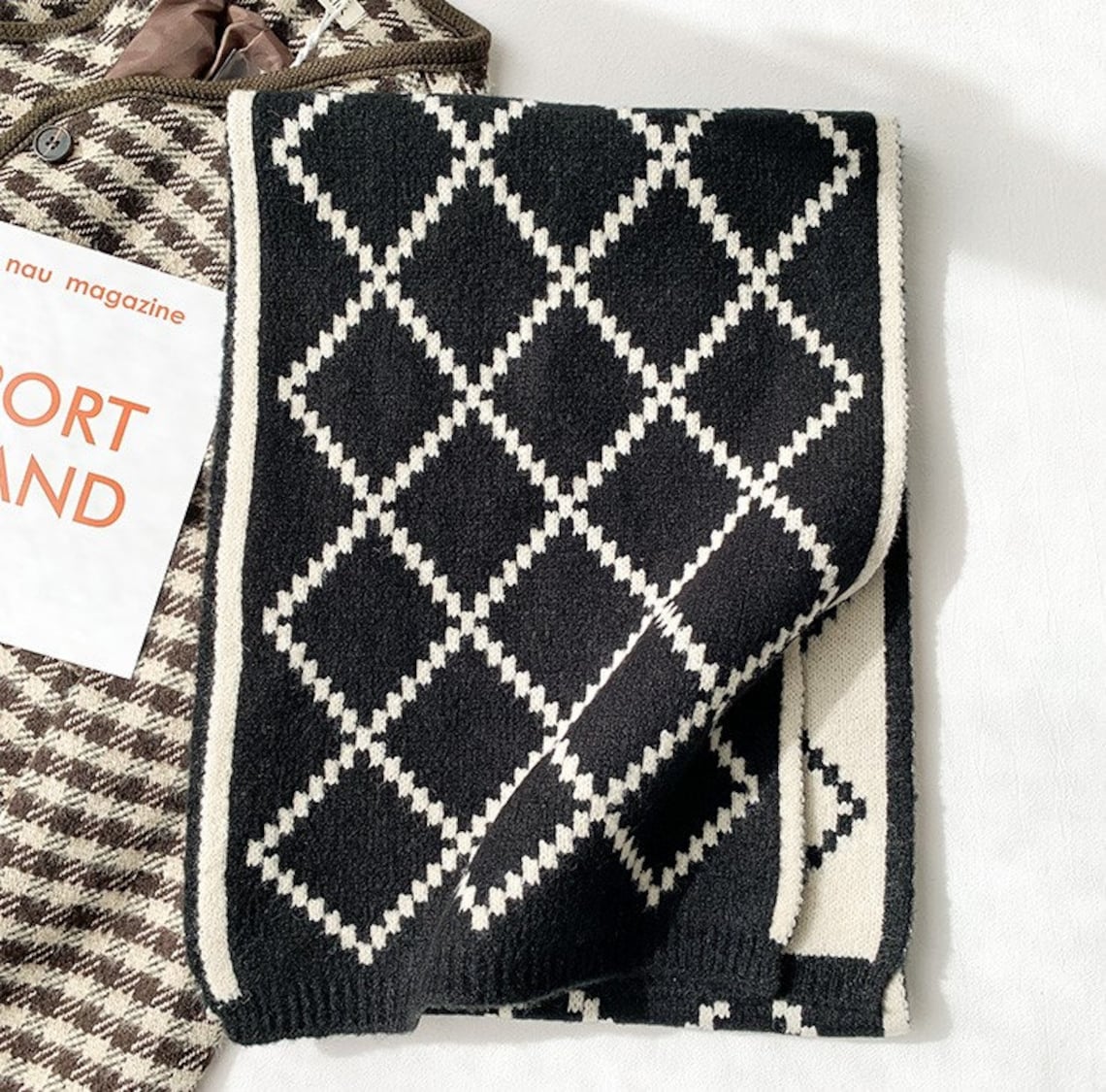 🔥Black White Diamond Shape Scarf Shawl