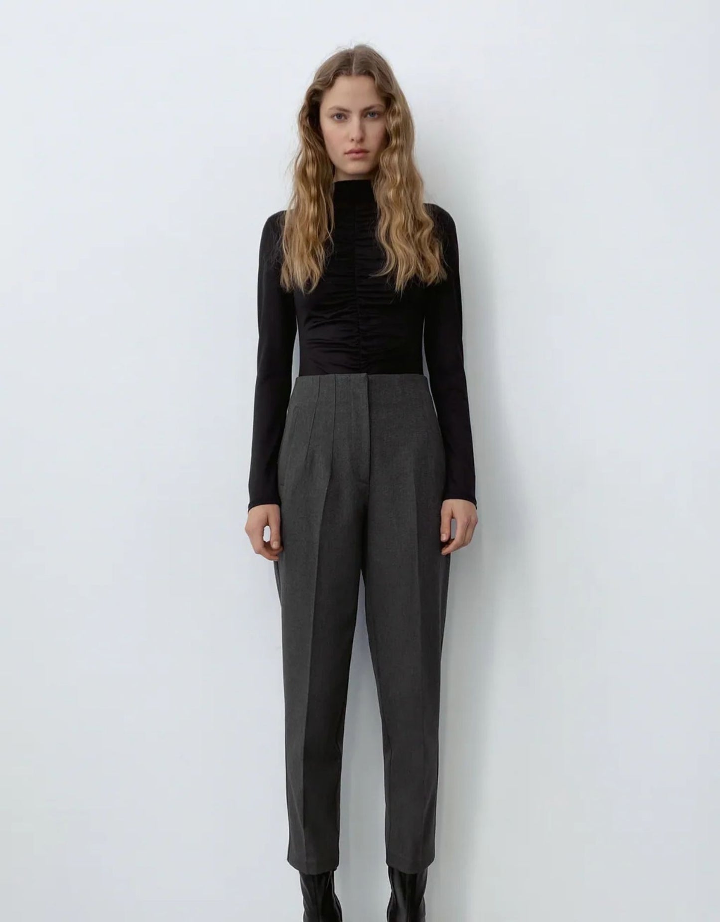 💁‍♀️ Tailored Pleat High Waist Pants