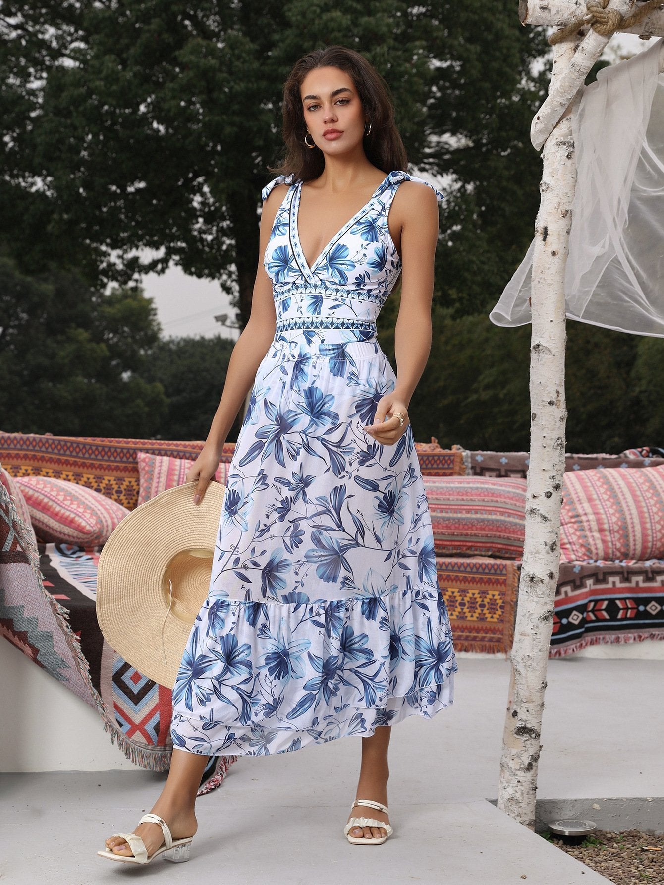 V Neck Lace Up Strip Plant Prints One Piece Swimsuit and Skirt/Sarong