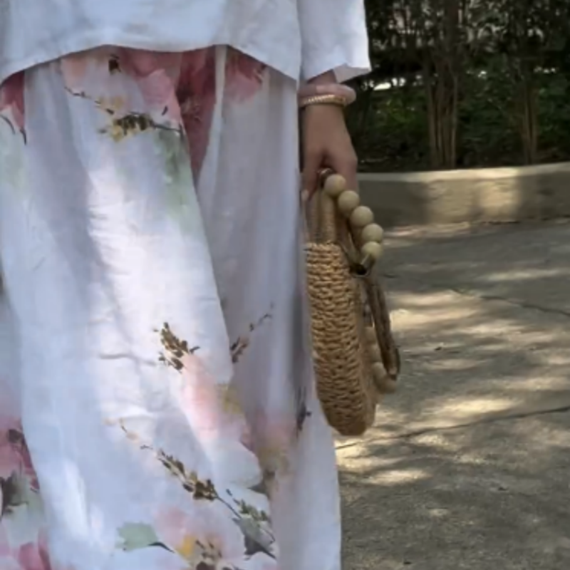 🌸 Solid Tops & Floral Wide-Leg Pants (2-Piece Set)