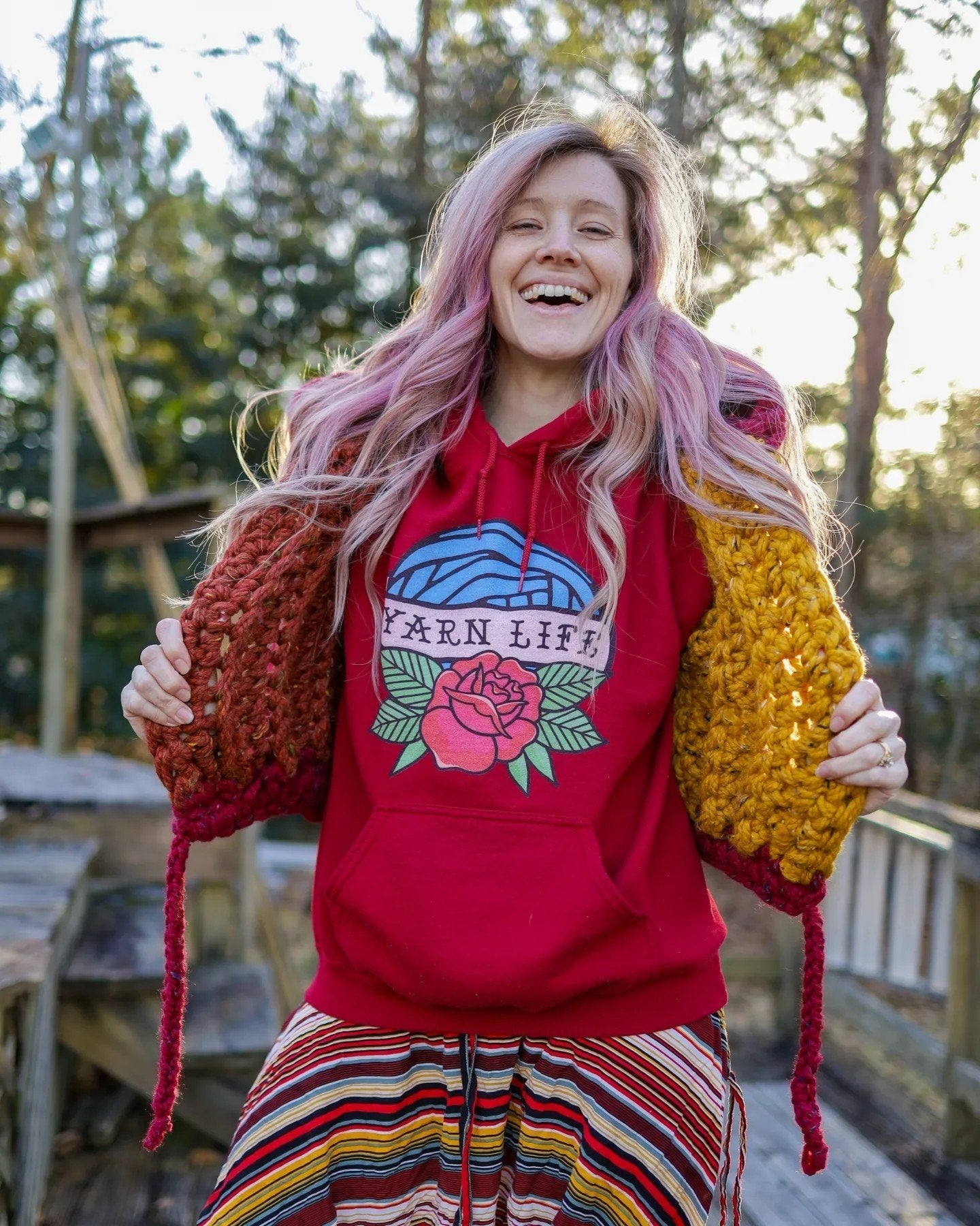 💐Portable Wrist Yarn Holder, Travel Wrist Hanging Yarn Dispenser, Gift for Crocheter