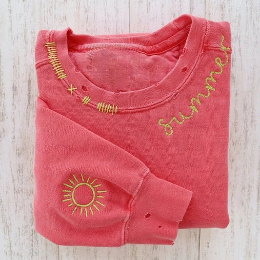 🌈Vintage Custom Embroidered Hand Distressed Crew Neck Sweatshirt👚