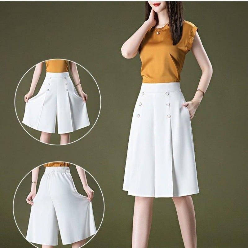 [Cool and Slim] Stylish Pleated Shorts