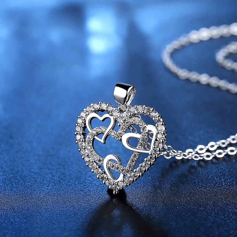 💎''Keep Me In Your Heart - Silver Interlocking Heart Necklace''💕