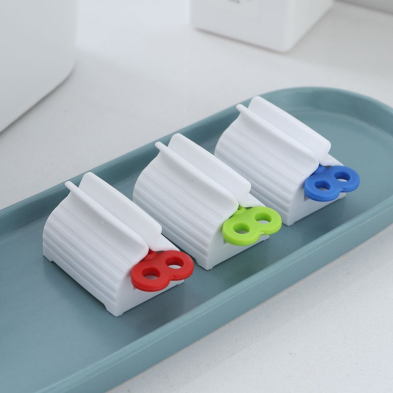 🔥🔥Rolling Toothpaste Squeezer🌙