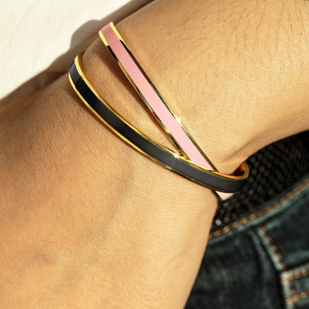 🎁DON'T LET THE HARD DAYS WIN COLOR BANGLE