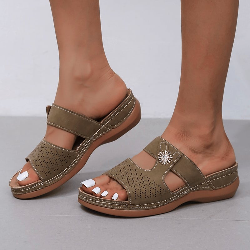 NEW Casual Comfort Wedge Diamond Sandals
