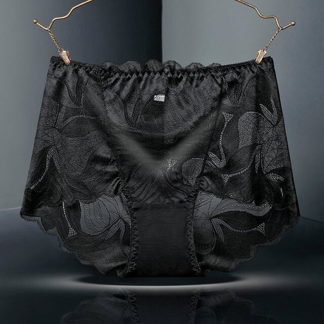 LADIES SILK LACE HANDMADE UNDERWEAR