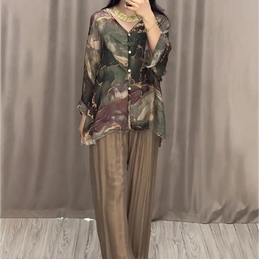 ✨Casual V-neck Printed Three Piece Suit