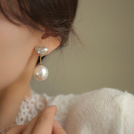 🔥 Two styles of wearing love diamond earrings