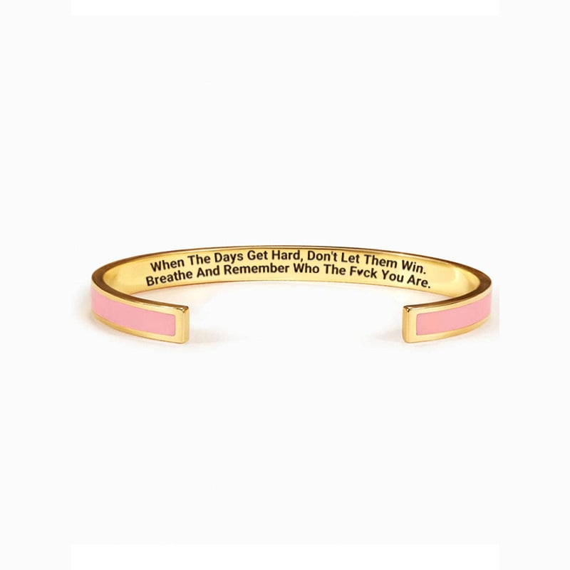 🎁DON'T LET THE HARD DAYS WIN COLOR BANGLE