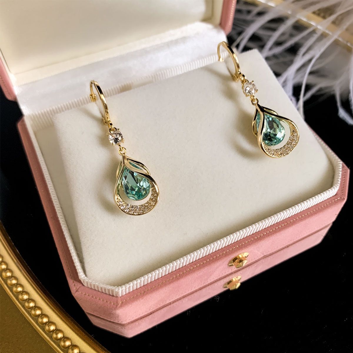 Magnetogenic lymphatic flow earrings