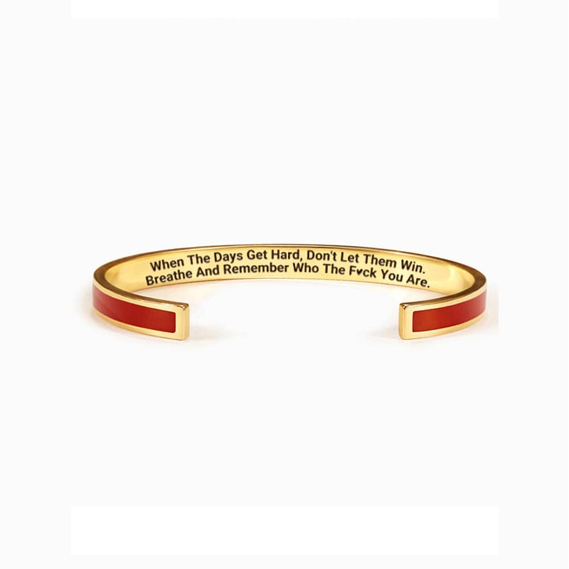 🎁DON'T LET THE HARD DAYS WIN COLOR BANGLE