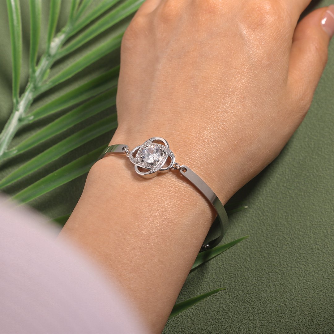 FOR FRIEND - I LOVE YOU DIAMOND KNOT BRACELET