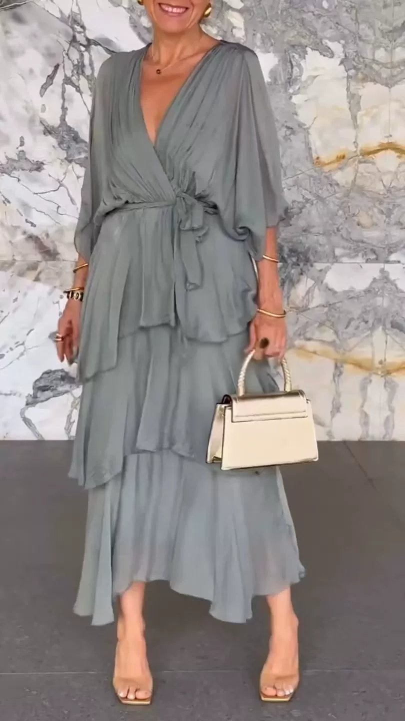 💐 Elegant layered dress with V-neckline, wrap around waist and tie