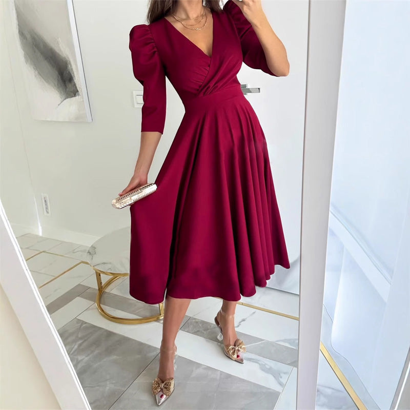 💐 Women's V-Neck Pleated Waist-slimming Midi Dress