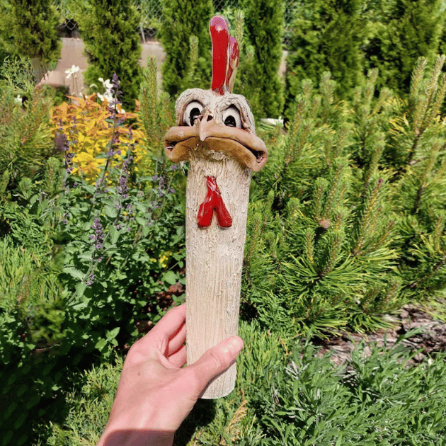 Funny Hidden Chickens Garden Decoration