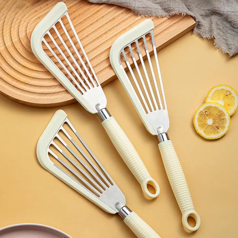 The Ultimate Kitchen Helper - Silicone Fish Spatula