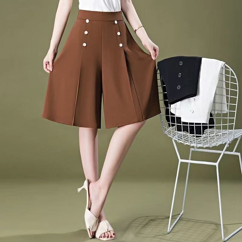 [Cool and Slim] Stylish Pleated Shorts