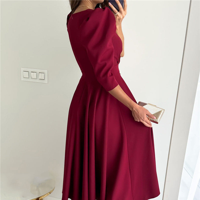 💐 Women's V-Neck Pleated Waist-slimming Midi Dress