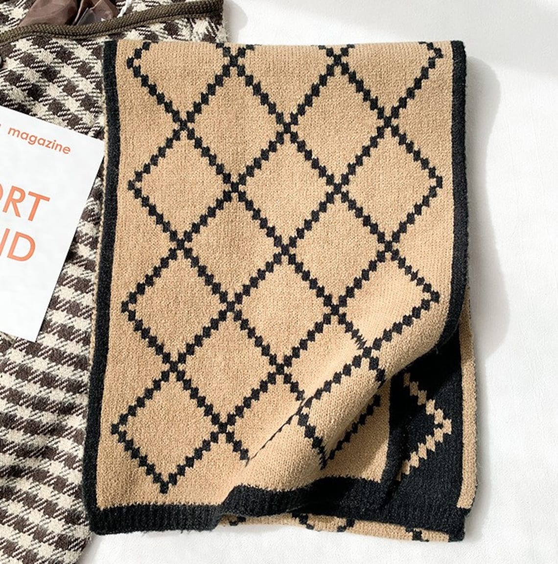 🔥Black White Diamond Shape Scarf Shawl