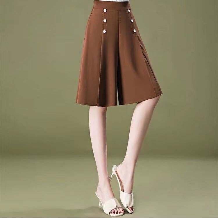 [Cool and Slim] Stylish Pleated Shorts