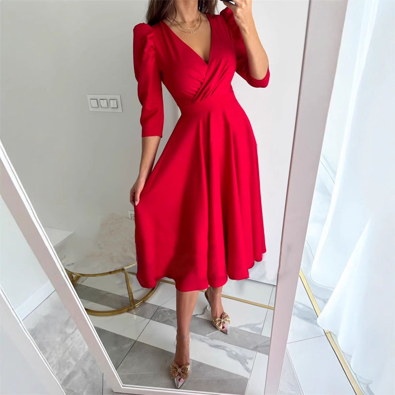 💐 Women's V-Neck Pleated Waist-slimming Midi Dress