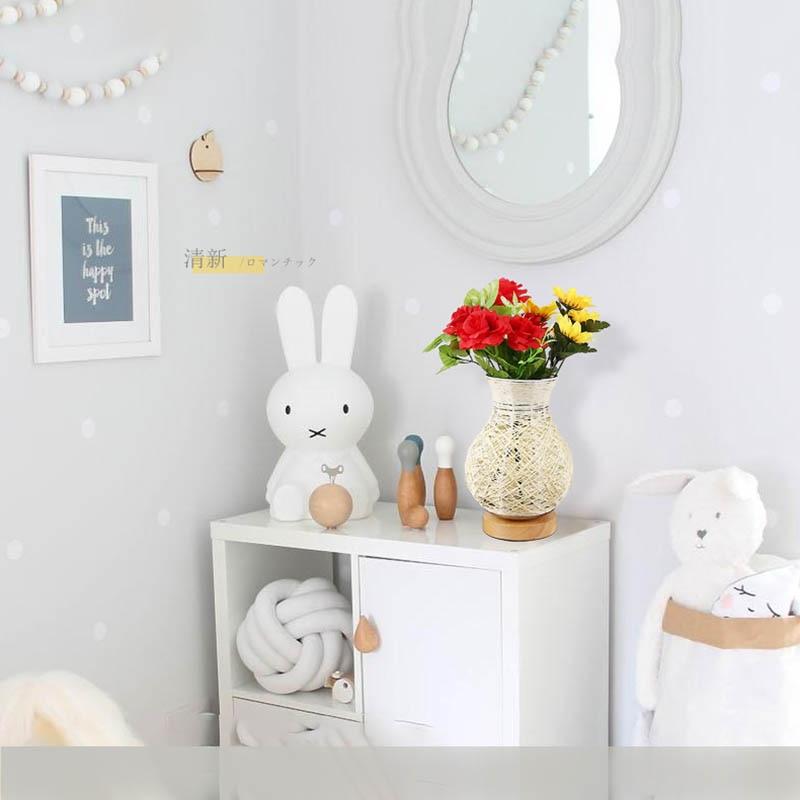 Rattan Vase Table Lamp