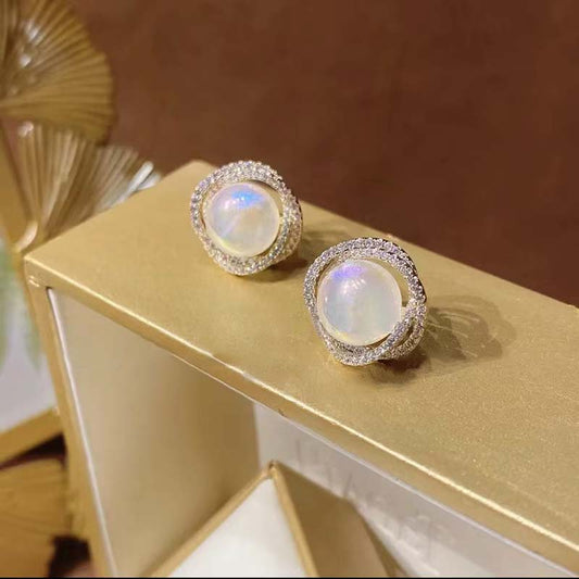 Mermaid twine pearl earrings