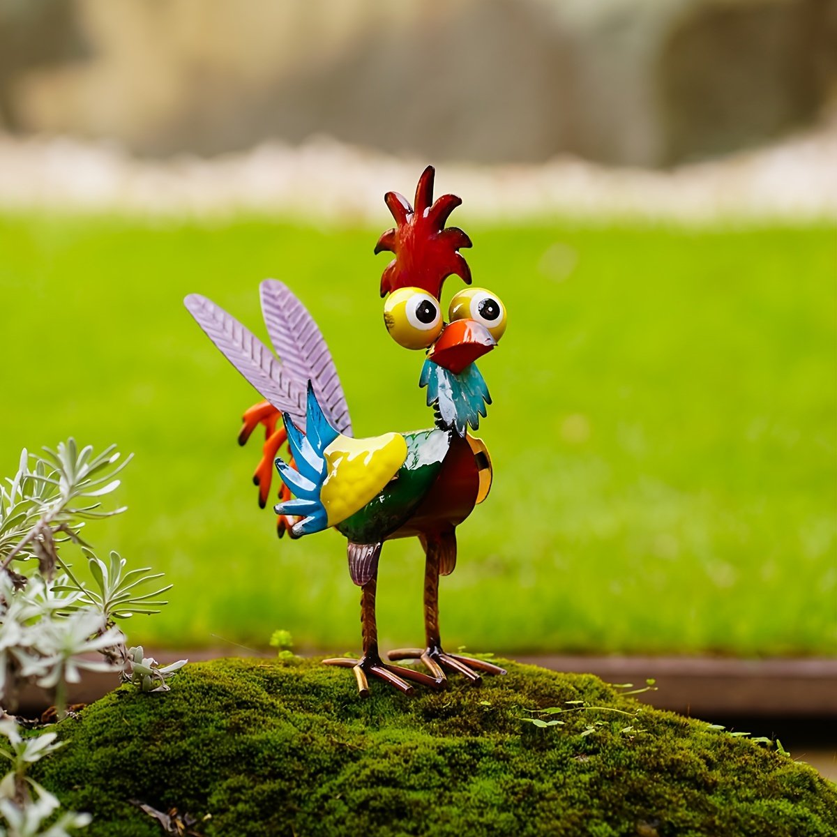 Funny garden rooster statue