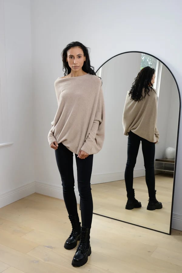 🎅Last day special🌲JAKI Asymmetric Draped Jumper