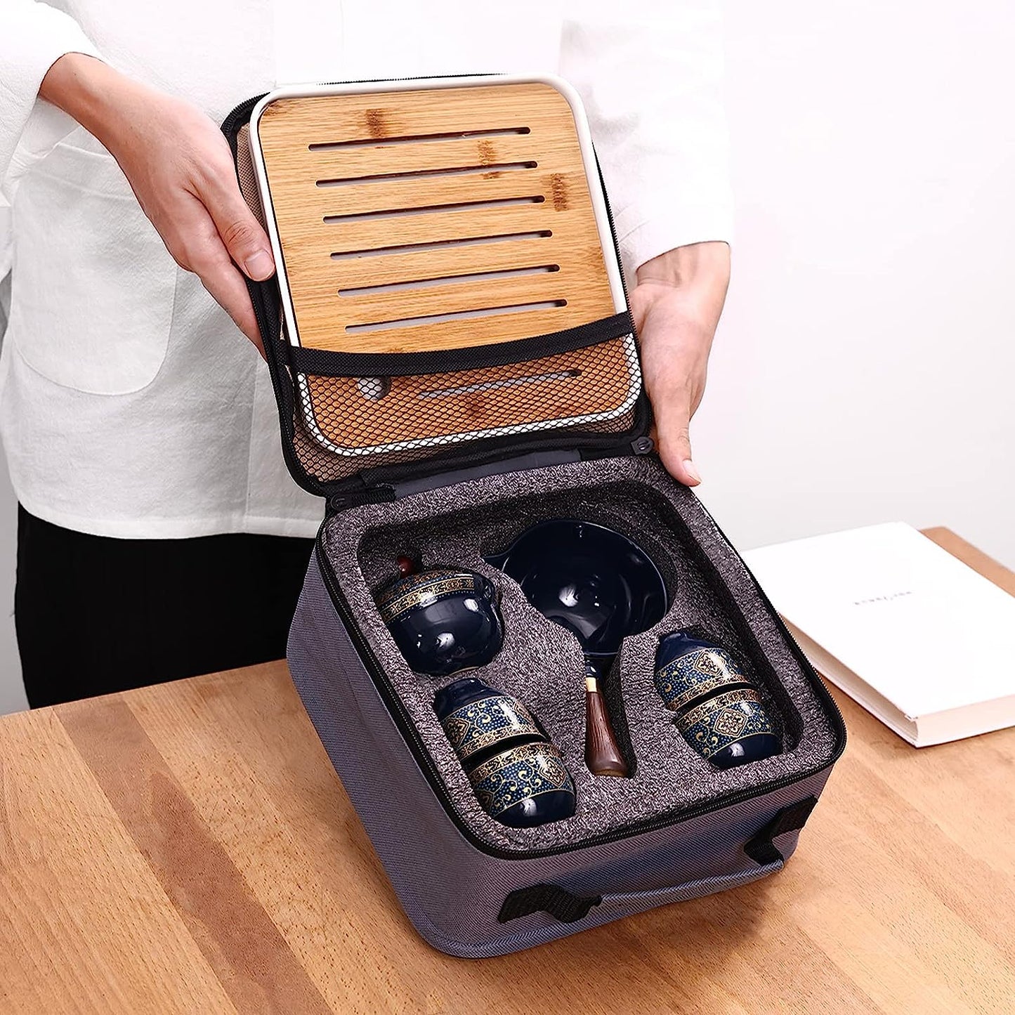 Porcelain Chinese Gongfu Tea Set