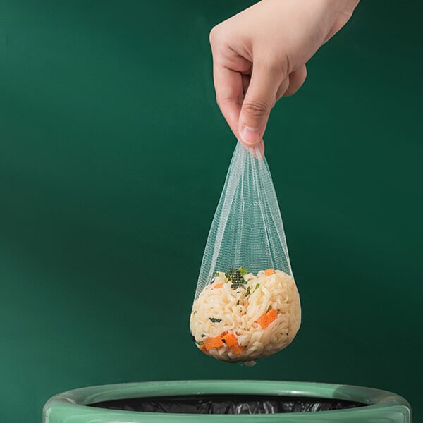 KITCHEN SINK STRAINER