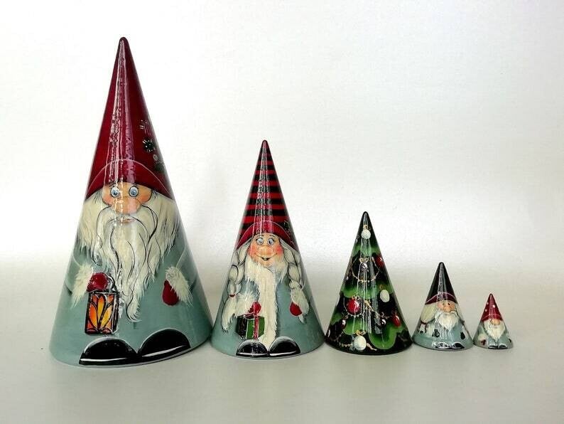 🎅Handmade Scandinavian  Gnome Wooden Nesting Dolls (5 pcs)