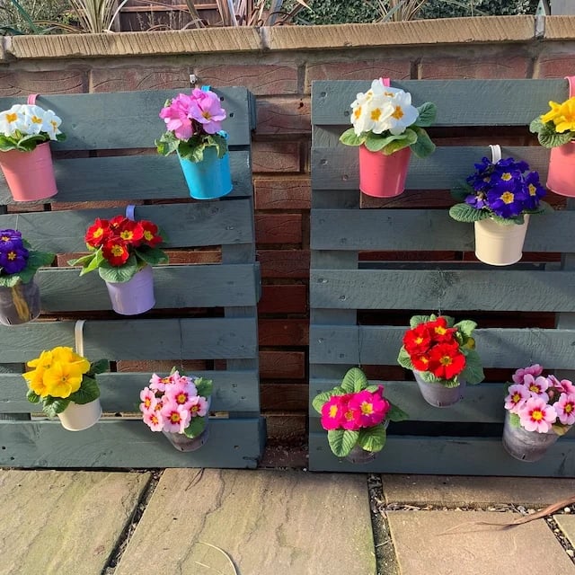 Hanging flower Pots