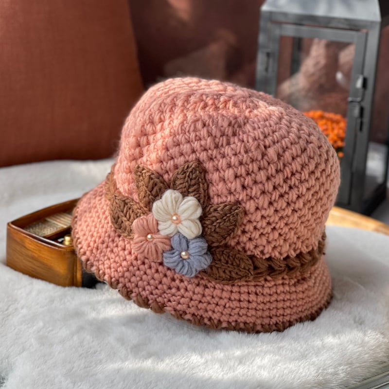 🎄Women's  Flowers Knitted Woolen Hat