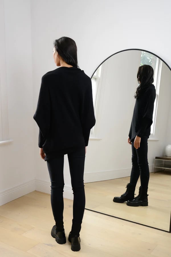 🎅Last day special🌲JAKI Asymmetric Draped Jumper